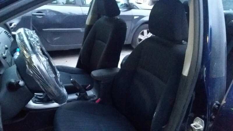 TOYOTA COROLLA (E15) 2006