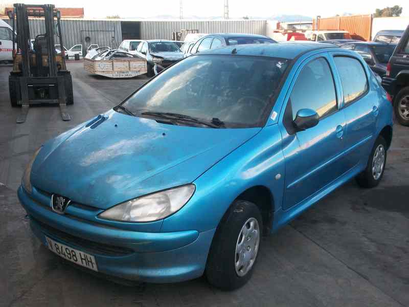 PEUGEOT 206 BERLINA 1998