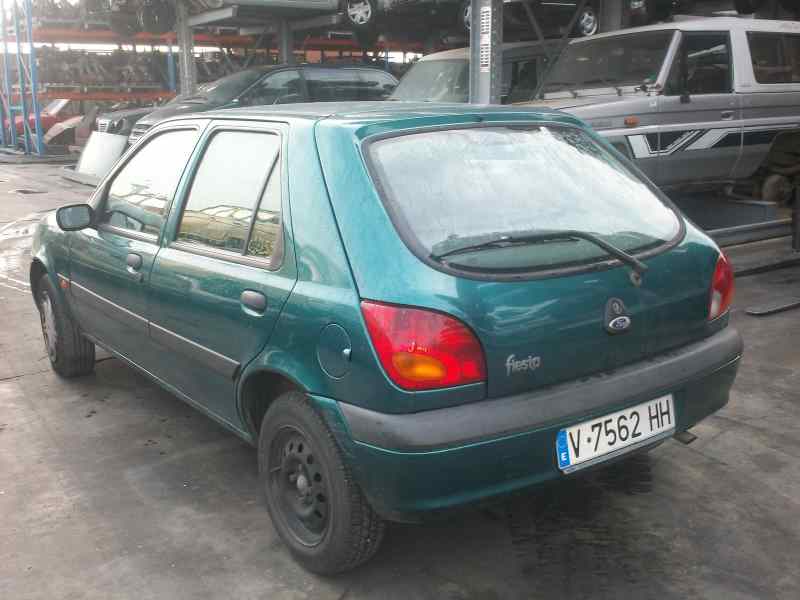 FORD FIESTA BERLINA (DX) 1999