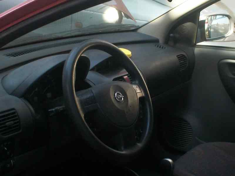 OPEL CORSA C 2000