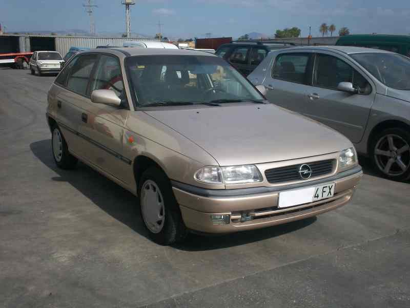 OPEL ASTRA F BERLINA 1997