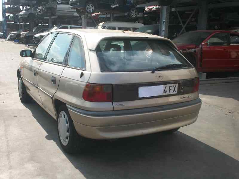 OPEL ASTRA F BERLINA 1997