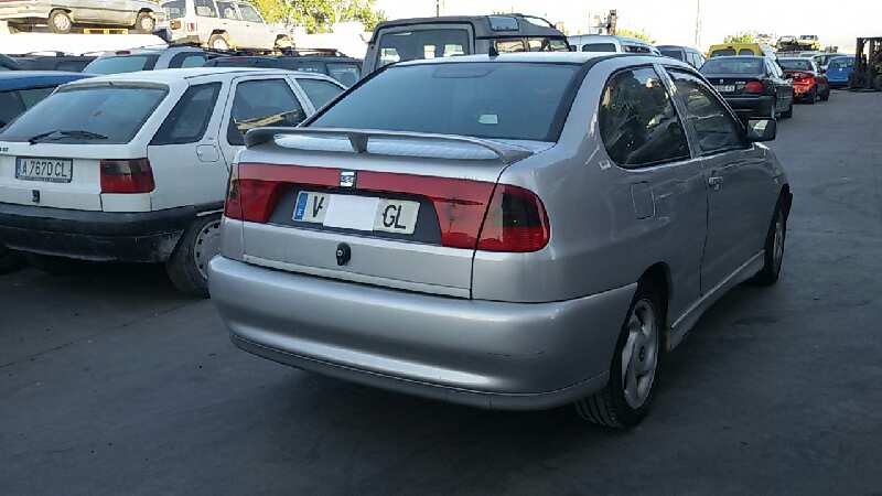 SEAT CORDOBA BERLINA (6K2) 1995