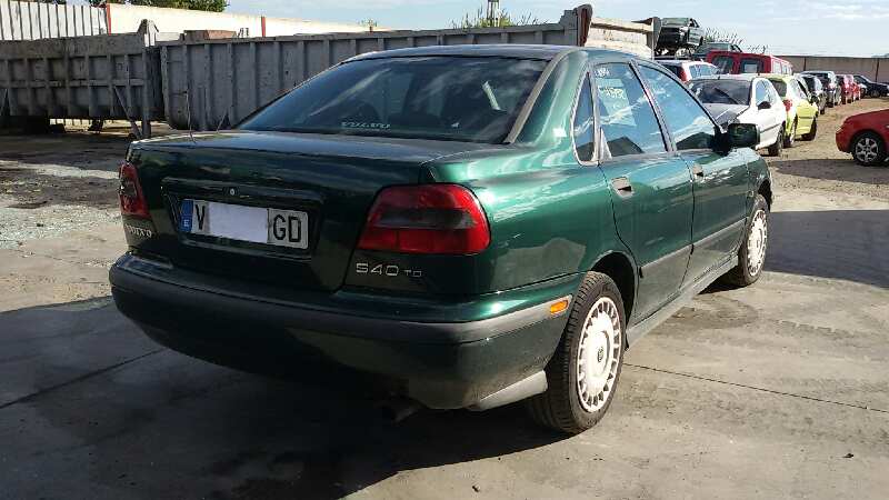 VOLVO S40 BERLINA 1996
