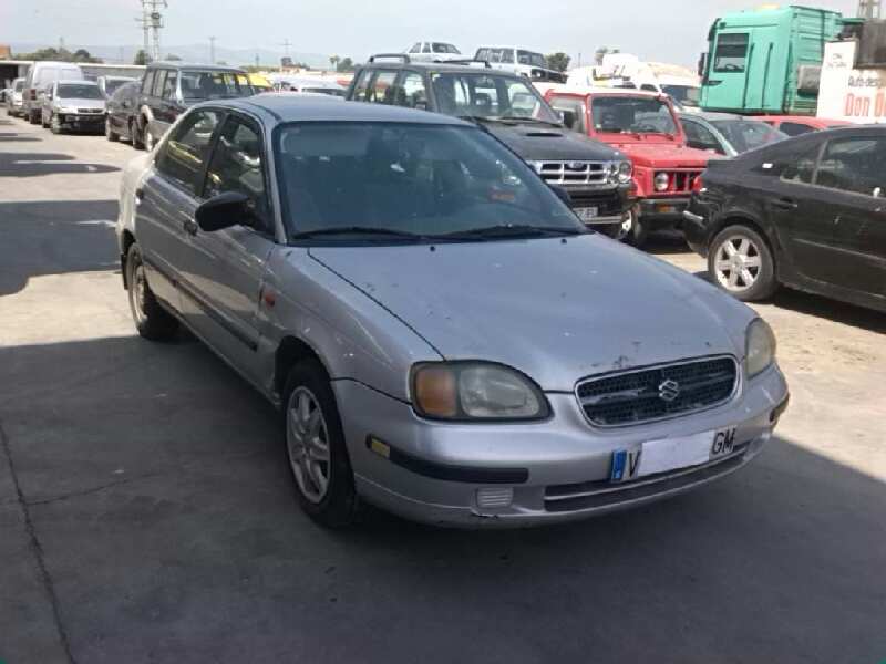 SUZUKI BALENO BERLINA SY (EG) 1999