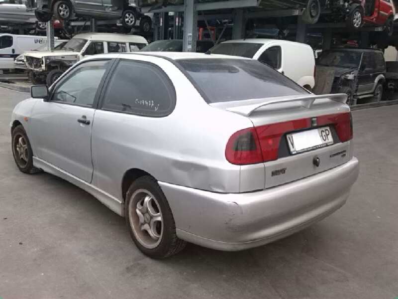 SEAT CORDOBA BERLINA (6K2) 1995