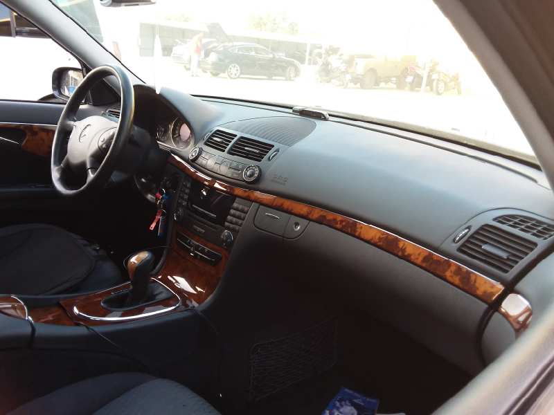 MERCEDES CLASE E (W211) BERLINA 2002