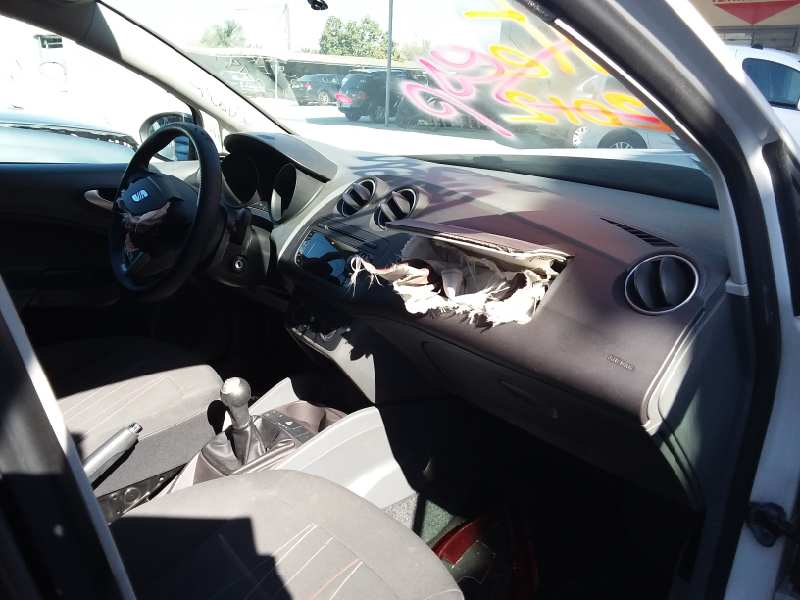 SEAT IBIZA (6J5) 2008