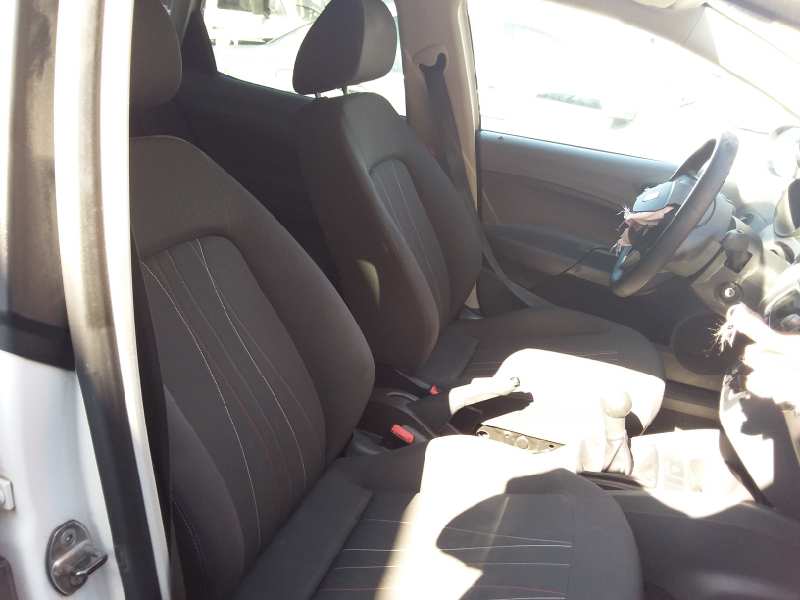 SEAT IBIZA (6J5) 2008