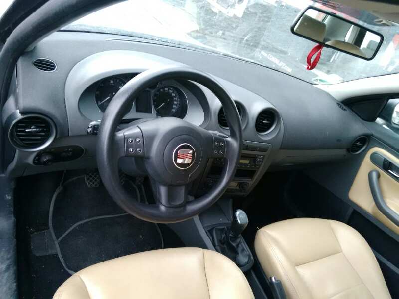 SEAT IBIZA (6L1) 2005