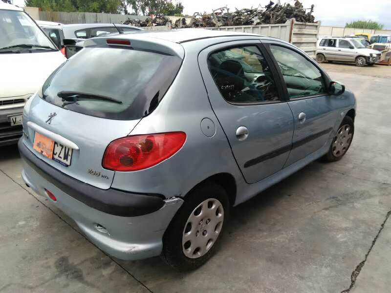 PEUGEOT 206 BERLINA 1998