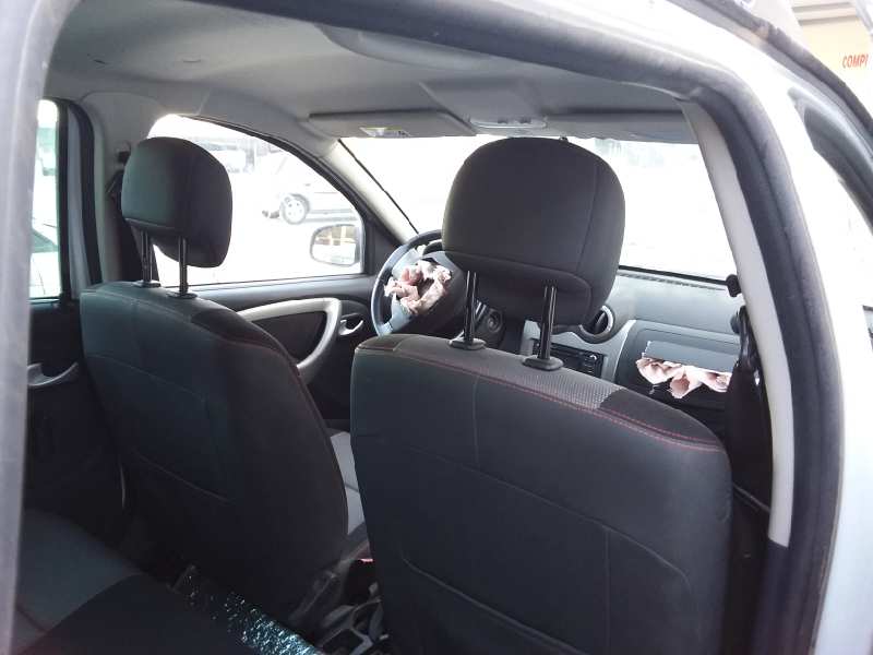 DACIA DUSTER 2010