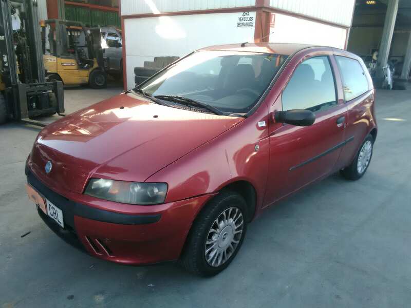 FIAT PUNTO BERLINA (188) 2002