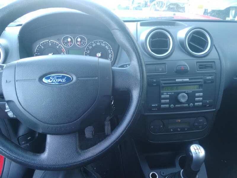 FORD FIESTA (CBK) 2004