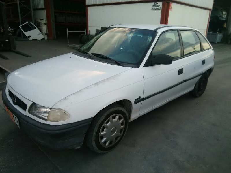 OPEL ASTRA F BERLINA 1994