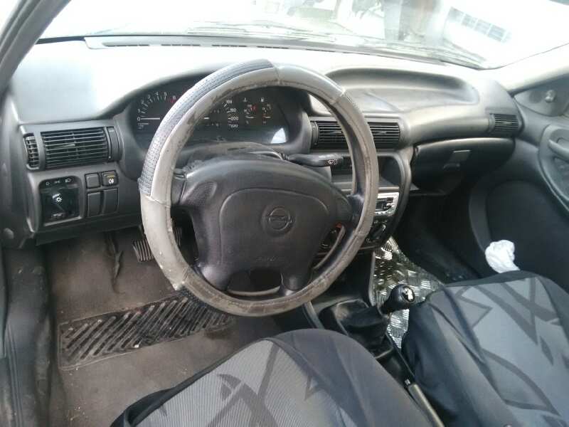 OPEL ASTRA F BERLINA 1994