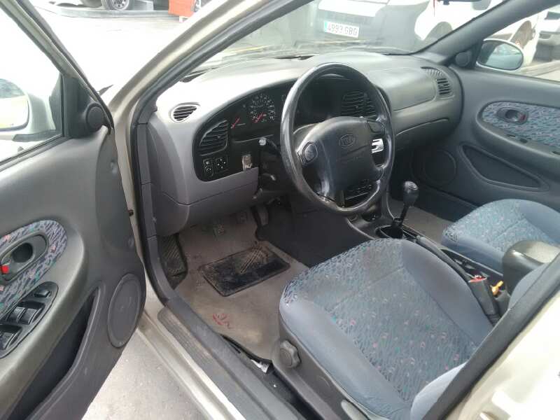 KIA SHUMA 1999