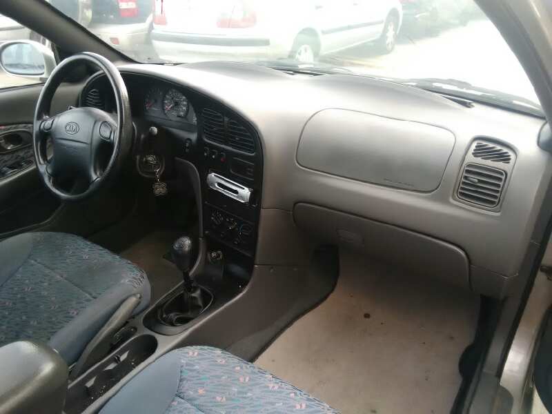 KIA SHUMA 1999