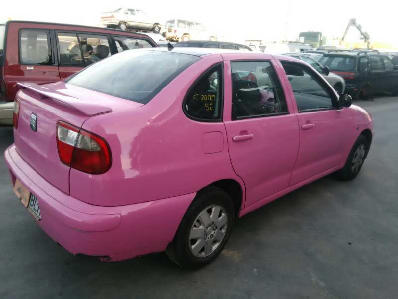 SEAT CORDOBA BERLINA (6K2) 1999
