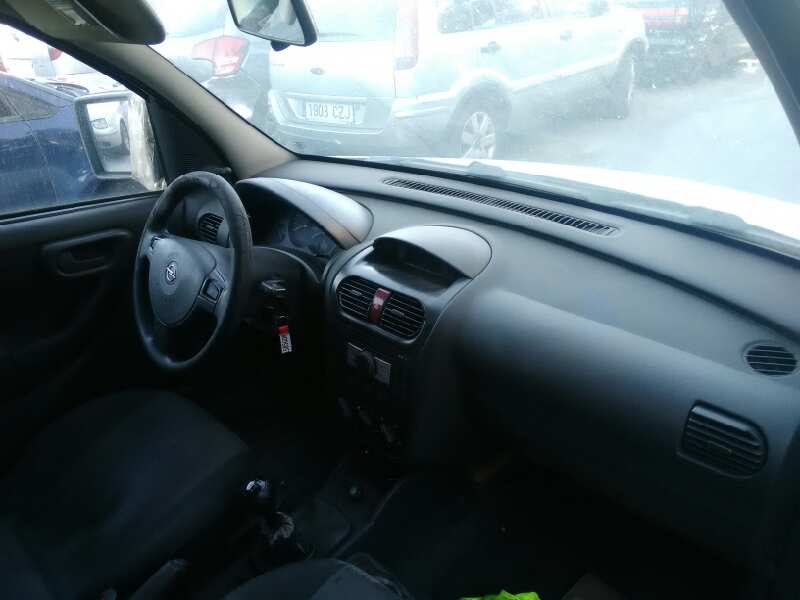 OPEL COMBO (CORSA C) 2004