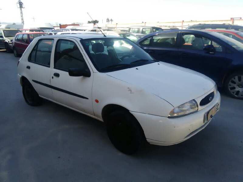 FORD FIESTA BERLINA 1997