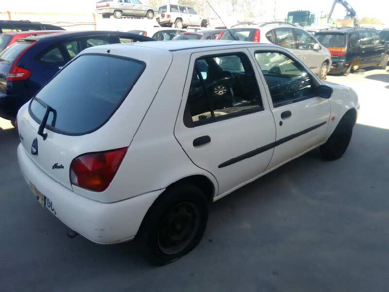 FORD FIESTA BERLINA 1997