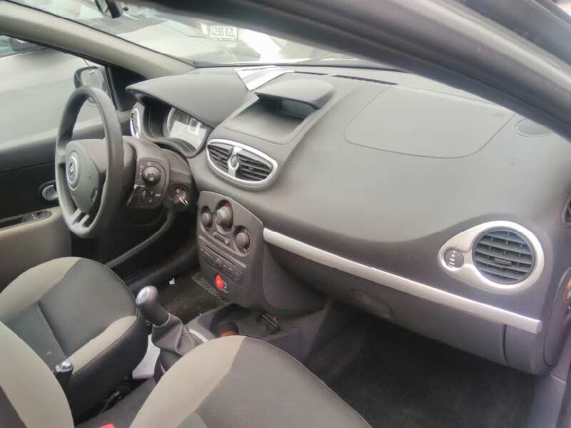 RENAULT CLIO III 2010