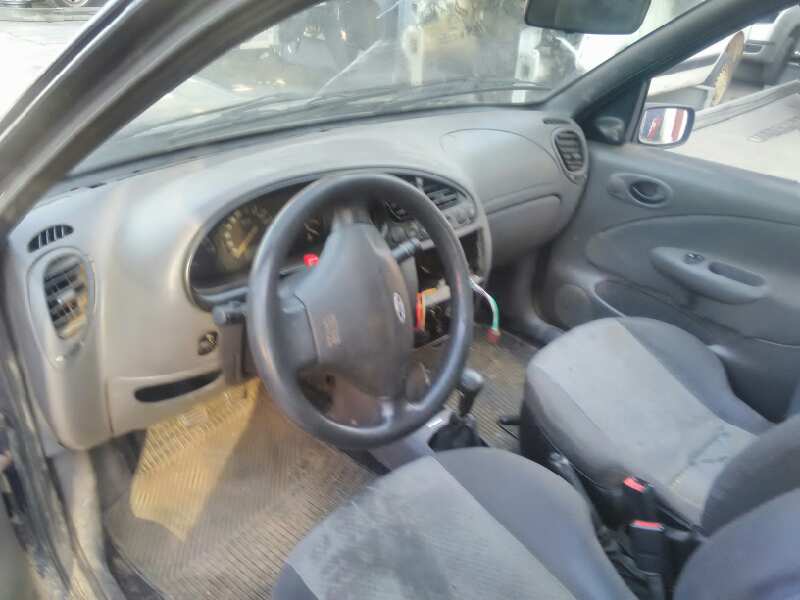 FORD FIESTA BERLINA (DX) 1999