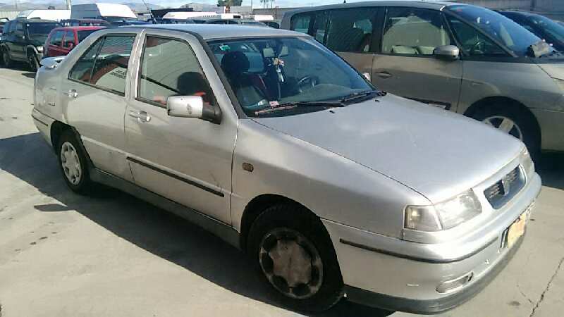SEAT TOLEDO (1L) 1996