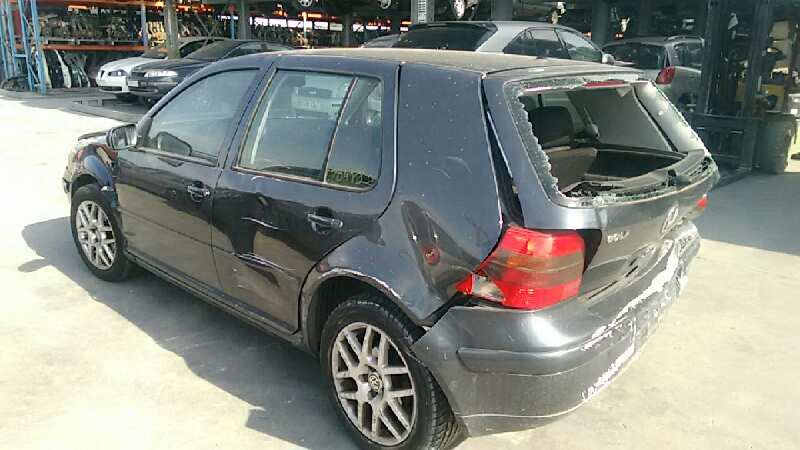 VOLKSWAGEN GOLF IV BERLINA (1J1) 2002