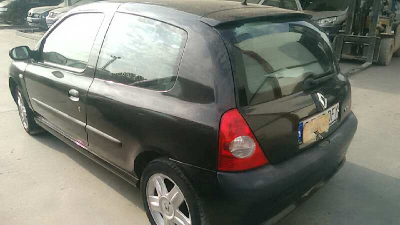 RENAULT CLIO II FASE II (B/CB0) 2004