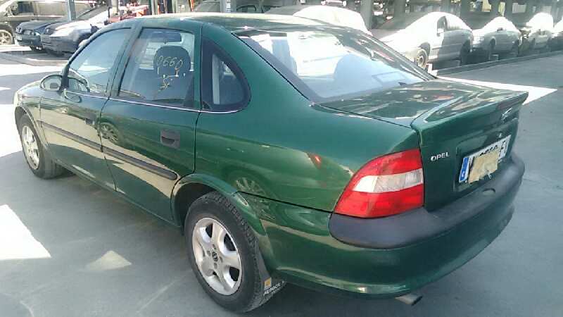 OPEL VECTRA B BERLINA 1995