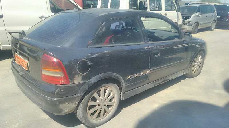 OPEL ASTRA G BERLINA 2000