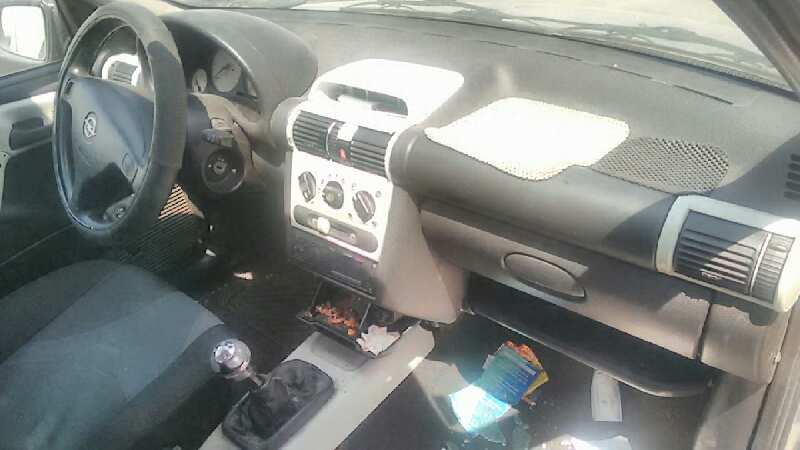 OPEL CORSA B 1997