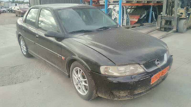 OPEL VECTRA B BERLINA 2000