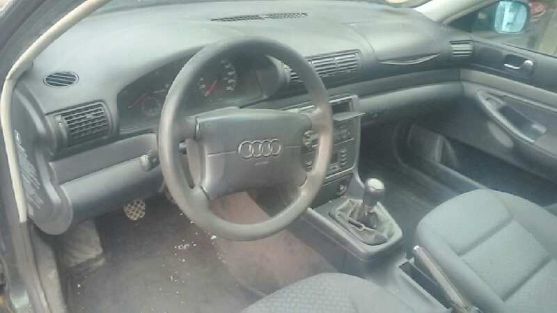 AUDI A4 BERLINA (B5) 1994