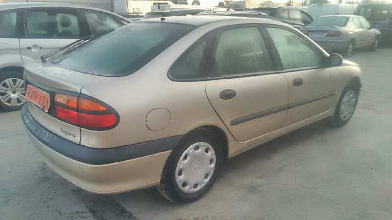 RENAULT LAGUNA (B56) 1998