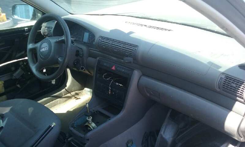 AUDI A4 BERLINA (B5) 1999