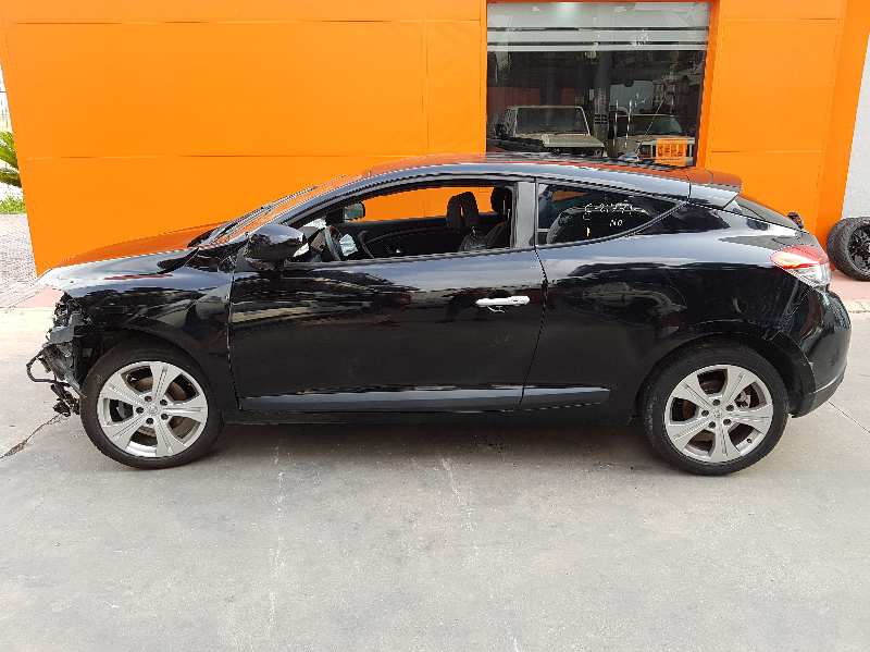 RENAULT MEGANE III COUPE 2010