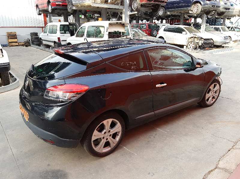 RENAULT MEGANE III COUPE 2010
