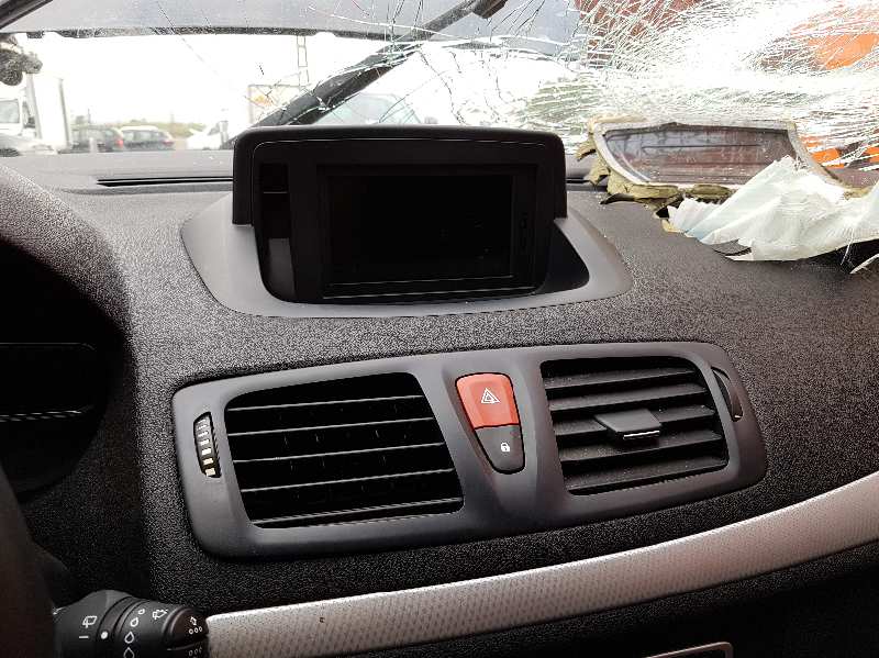 RENAULT MEGANE III COUPE 2010