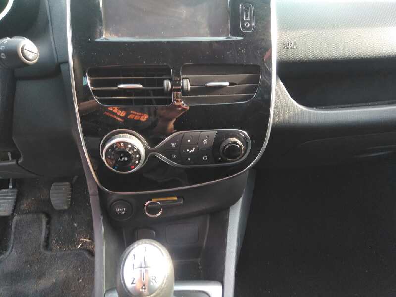 RENAULT CLIO IV 2014