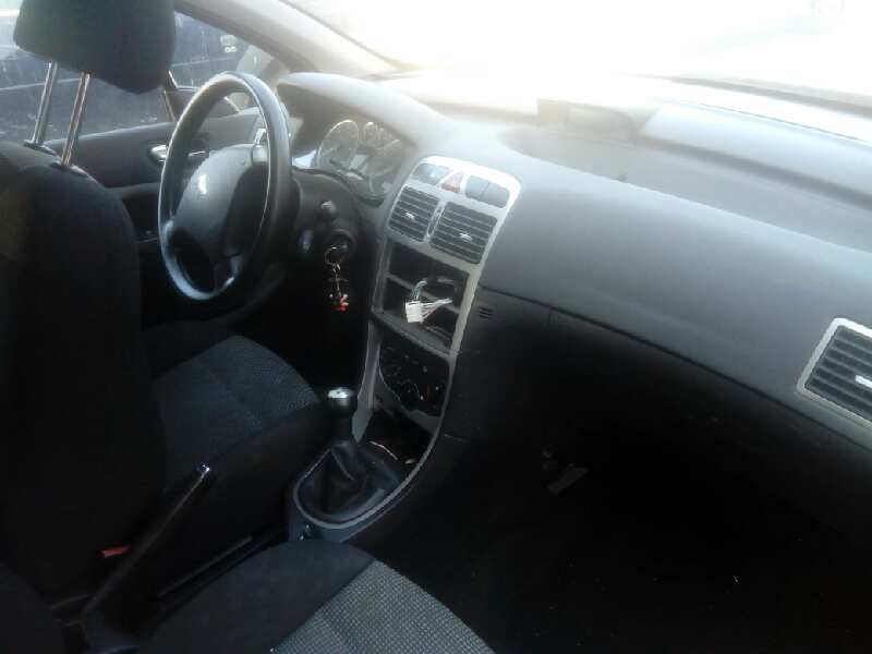 PEUGEOT 307 (S1) 2004