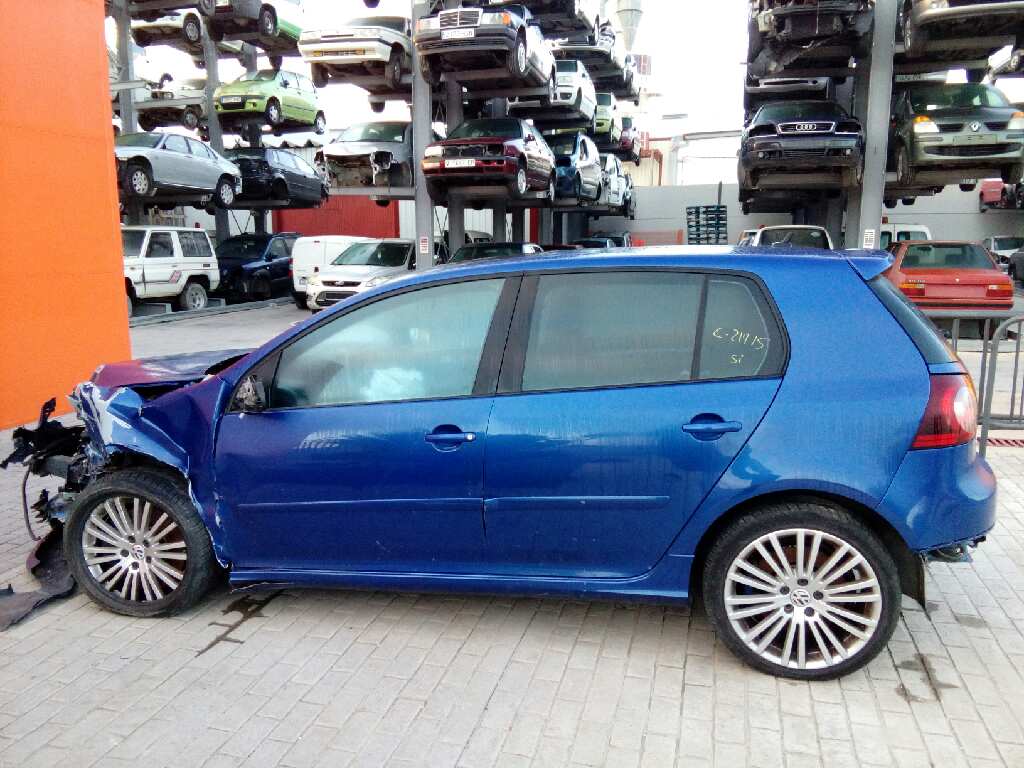 VOLKSWAGEN GOLF V BERLINA (1K1) 2005
