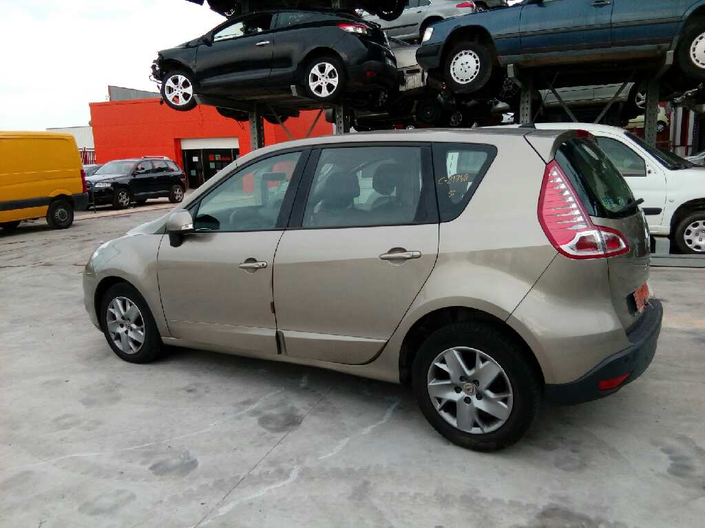 RENAULT SCENIC III 2009