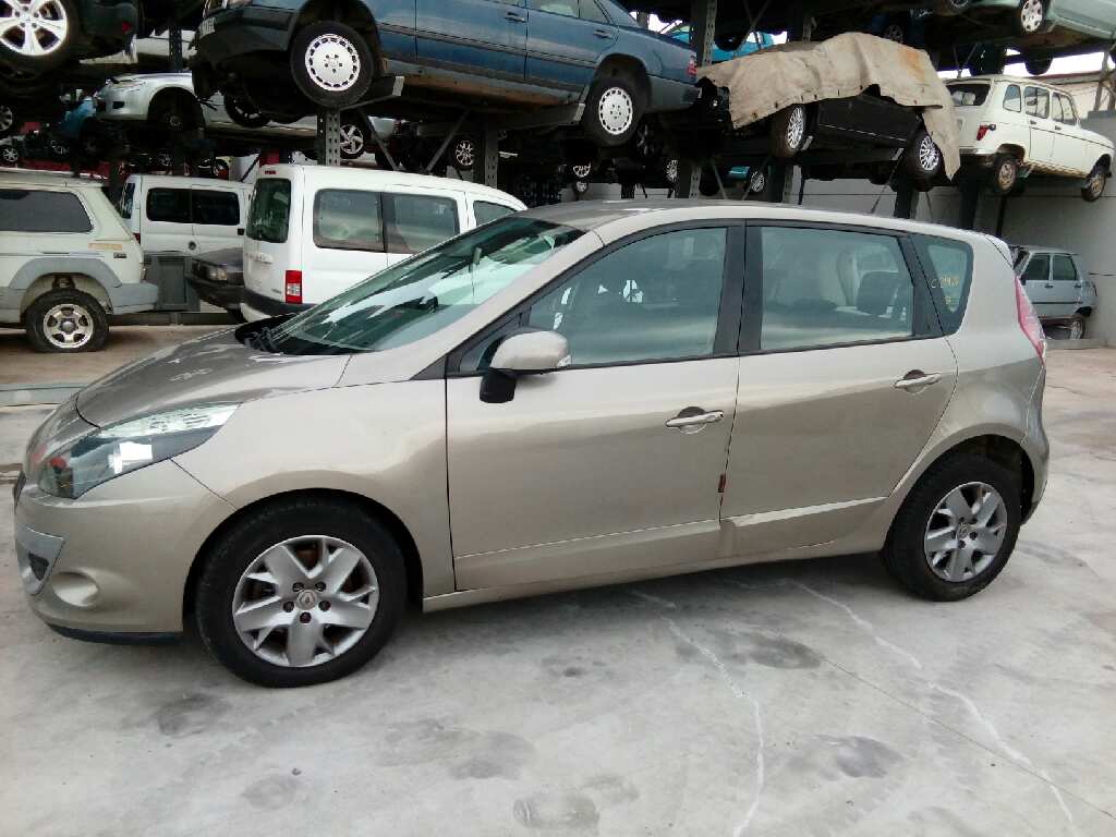RENAULT SCENIC III 2009