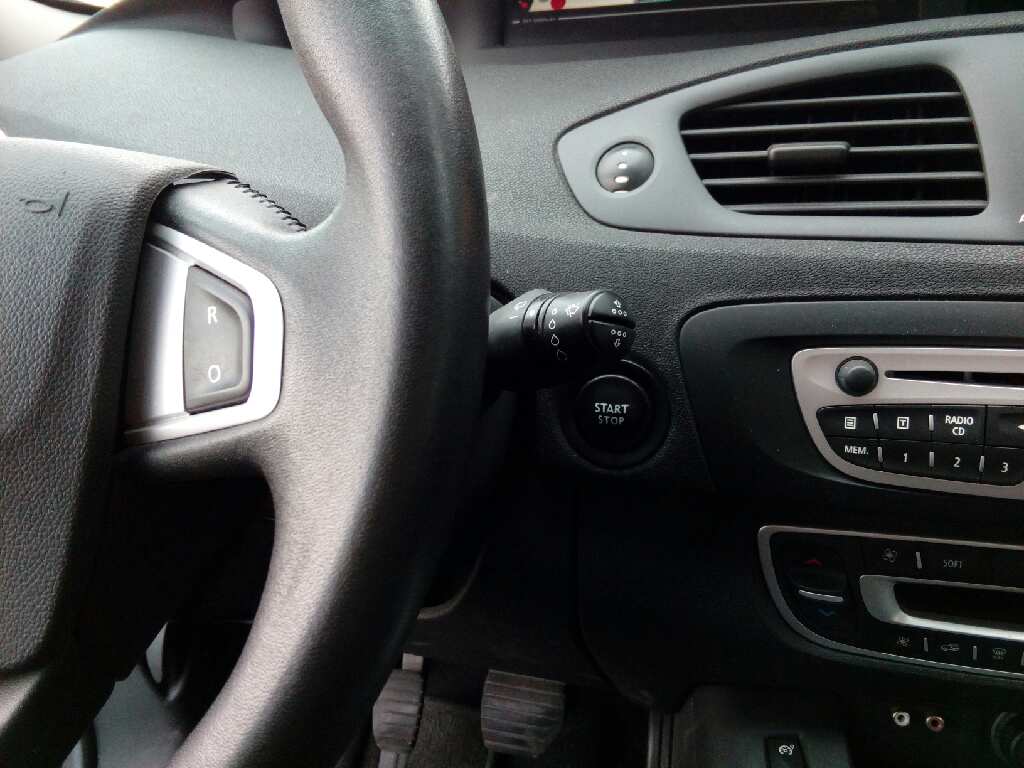 RENAULT SCENIC III 2009