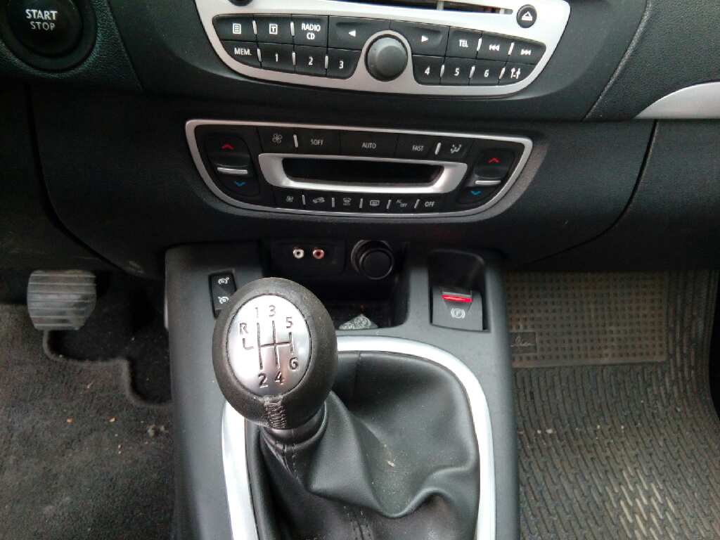 RENAULT SCENIC III 2009