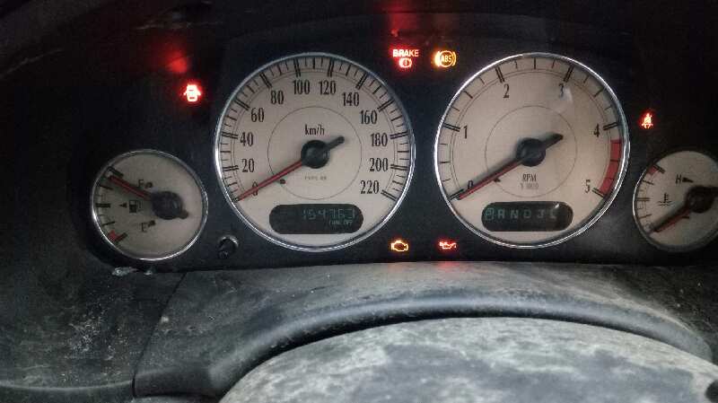 CHRYSLER VOYAGER (RG) 2004