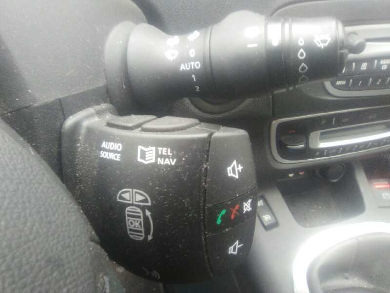 RENAULT SCENIC III 2009